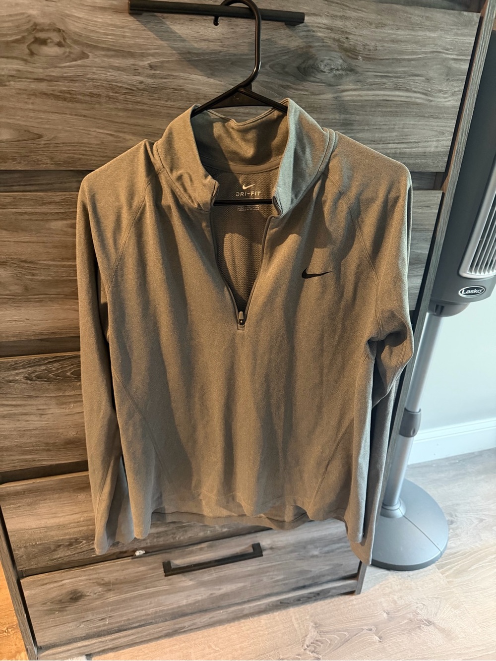 Nike Women’s Grey Quarter-Zip Dri-FIT Pullover